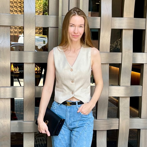 Beige vest from a suit - Picture 1 of 3